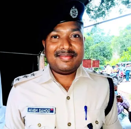 ଗଞ୍ଜେଇ ଚୋରା ଚାଲାଣ ରୋକିବାରେ ସଫଳତା ପାଇଁ ଏସଡିପିଓ ଆକାଶ ସାହୁ ପାଇବେ ଡିଜିପି ଆୱାର୍ଡ