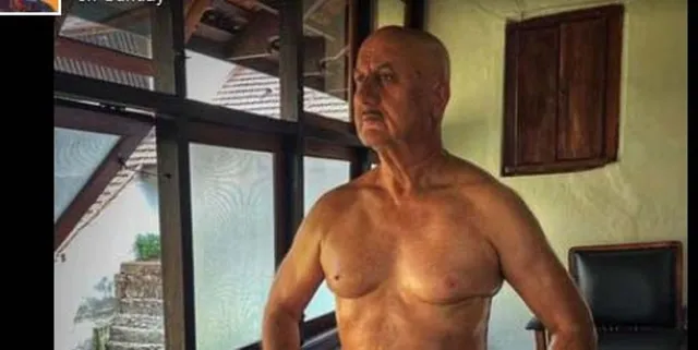 ଏଭଳି ପରିବର୍ତ୍ତନର ଫଟୋ ସେୟାର କରି ନିଜକୁ ଜନ୍ମ ଦିନର ଶୁଭେଚ୍ଛା ଜଣାଇଛନ୍ତି ଅନୁପମ