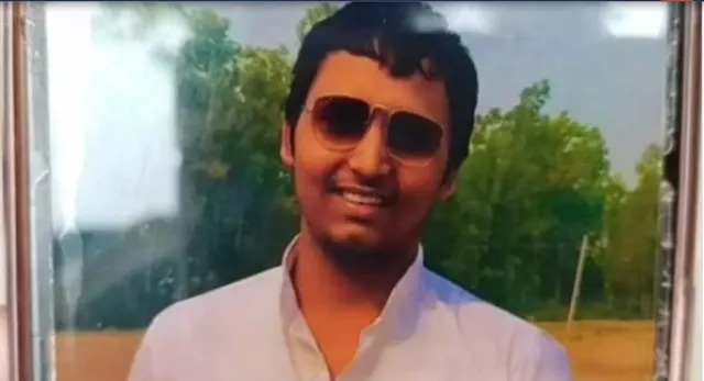 ପରୀକ୍ଷା ଚାଲିଥିବା ସମୟରେ ପିଲାଙ୍କ ସାମ୍ନାରେ ଛାତ୍ରକୁ ହତ୍ୟା