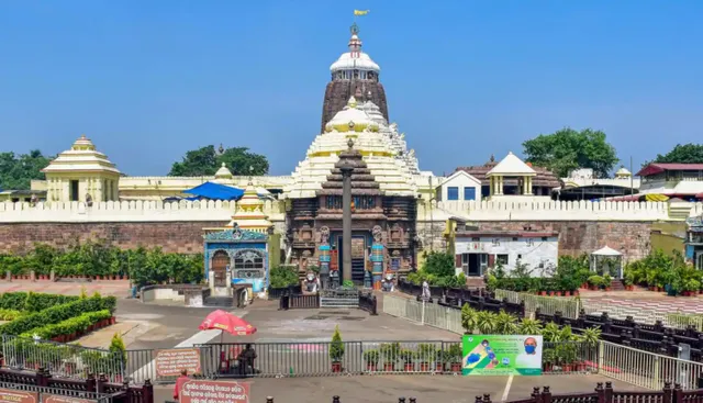 ଶ୍ରୀମନ୍ଦିରରେ ଭକ୍ତଙ୍କ ଦୁର୍ଦ୍ଦଶାକୁ ନେଇ ଅସନ୍ତୋଷ: ଜାତୀୟ ମାନବାଧିକାର କମିସନଙ୍କ ଦ୍ବାରସ୍ଥ ହେଲା ପୁରୀ ବିକାଶ ପରିଷଦ