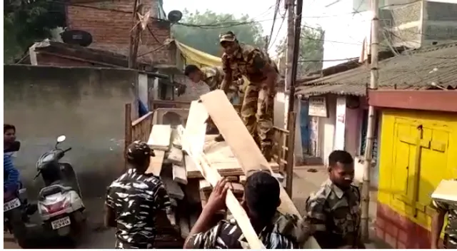 ୫ ଲକ୍ଷ ଟଙ୍କାର ଚୋରା କାଠ ଜବତ: ବେପାରୀ ଫେରାର