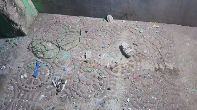 ପୂର୍ବ ଶତ୍ରୁତାରୁ ପଡ଼ୋଶୀଙ୍କ ଘର ଆଗରେ ଡିନାମାଇଟ ଫୁଟାଇ ଦୁଇ ଗିରଫ