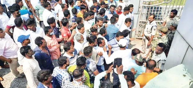 ଛତ୍ରପୁରରେ ହାଇଡ୍ରାମା: ୬ ସମିତି ସଭ୍ୟ କୋଭିଡ୍‌ ପଜିଟିଭ୍‌, ନିର୍ବାଚନ ସ୍ଥଗିତ