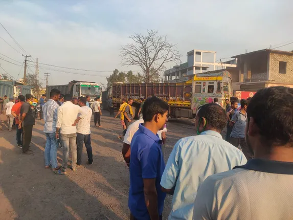 ୫୫ ନମ୍ବର ଜାତୀୟ ରାଜପଥ ପାଲଟିଛି ମରଣଯନ୍ତ୍ରା; ଅଜଣା ଗାଡ଼ି ଧକ୍କାରେ ବାଇକ ଆରୋହୀ ମୃତ