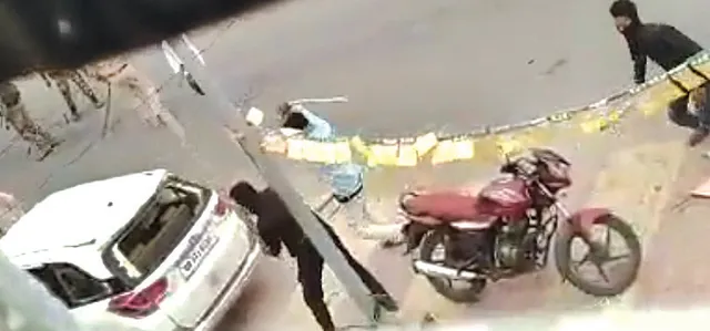 ଚିକିଟି ଏନ୍‌ଏସିରେ ବ୍ୟାପକ ହିଂସାକାଣ୍ଡ: ବୁଥ୍‌ ରିଗିଂ ସହ ଇଭିଏମ୍‌ ମେସିନ ଭାଙ୍ଗିଲେ