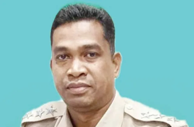 ନିଜ ସର୍ଭିସ୍‌ ରିଭଲଭରରୁ ଗୁଳି ଫୁଟି ଟଳିପଡ଼ିଲେ ଆଇଆଇସି