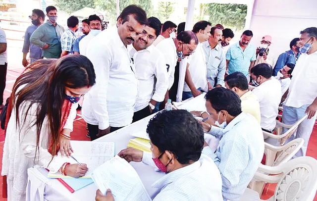 ମହାନଗର ନିଗମ ନିର୍ବାଚନ ପାଇଁ ୧୯୯ ନାମାଙ୍କନ ପତ୍ର ନେଲେ, ଗୋଟିଏ ବି ଦାଖଲ କଲେନି