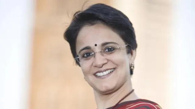 ମାଧବୀ ପୁରୀ ‘ସେବି’ର ପ୍ରଥମ ମହିଳା ମୁଖ୍ୟ