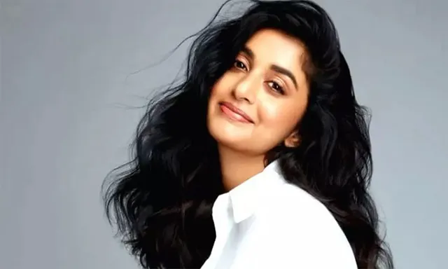 ଚବିଶ ଥର ଜାତୀୟସ୍ତରୀୟ ପୁରସ୍କାର ପାଇବାରେ ବିରଳ ସୌଭାଗ୍ୟର ଅଧିକାରୀ ଅଭିନେତ୍ରୀ ମୀରା ଜସ୍ମିନ୍