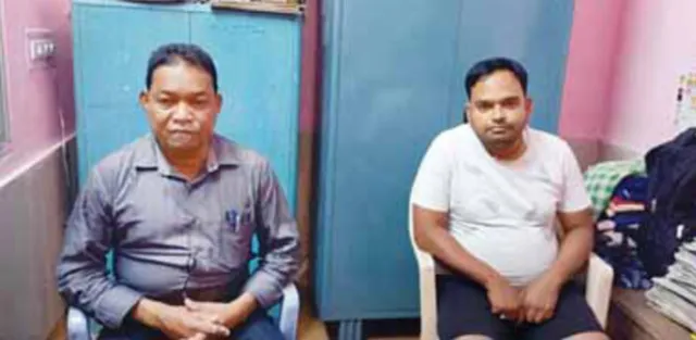 ଲାଞ୍ଚ ନେଇ ଧରାପଡ଼ିଲେ ରାଜସ୍ବ ନିରୀକ୍ଷକ, ମ୍ୟୁଟେସନ ପାଇଁ ନେଉଥିଲେ  ୮ ହଜାର ଟଙ୍କା