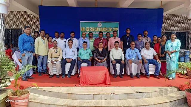 ମେଳାରେ ବହୁ ପିଲାଙ୍କୁ ୧୨ କମ୍ପାନୀ ନିଯୁକ୍ତି ଦେଲେ 