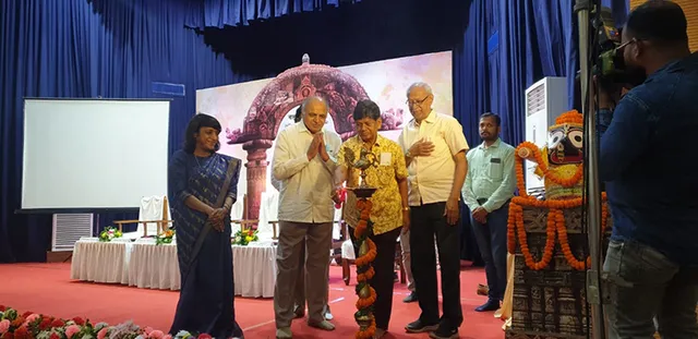 ଓଡ଼ିଶା ଅବଶିଷ୍ଟ ଭାରତ ପାଇଁ ଆସ୍ଥାର ଆକାଶ: ଗଣେଶ ଏନ୍‌. ଦେବୀ 