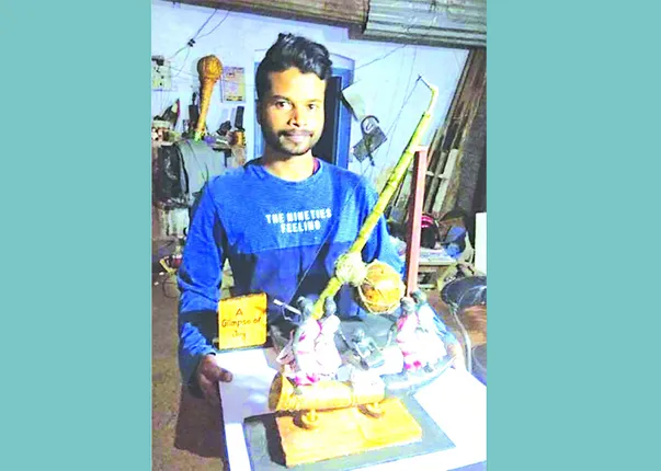 ରାଜ୍ୟସ୍ତରୀୟ ଆଦିବାସୀ କଳାକୃତି ପ୍ରତିଯୋଗିତାରେ ବସନ୍ତଙ୍କ ସଫଳତା