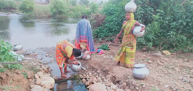 ମୁଣ୍ଡଫଟା ଖରାରେ ପାଣି ନାହିଁ: ୪ ହଜାର ଲୋକଙ୍କ ପାଇଁ ବୁଢ଼ାବଳଙ୍ଗକୁ ଭରସା