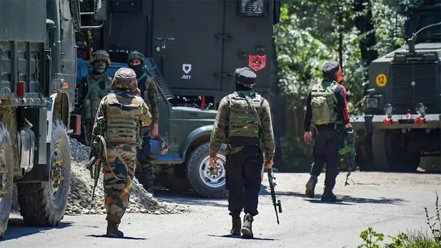 ଆତଙ୍କବାଦୀ ଆକ୍ରମଣରେ ଆରପିଏଫ କନଷ୍ଟେବଳ ମୃତ, ଏଏସଆଇ ଆହତ