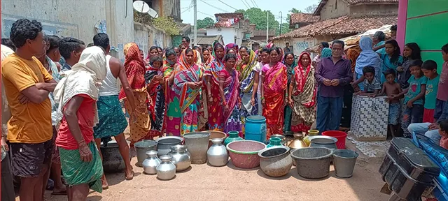 ଭୋଟ ଦେଇ ନଥିବାରୁ ଆକ୍ରୋଶର ଶିକାର: ପାଣି ଟ୍ୟାଙ୍କର ଫେରାଇଦେଲେ ସରପଞ୍ଚଙ୍କ ସ୍ବାମୀ