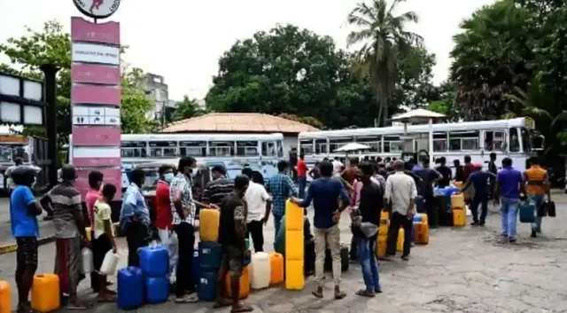 ଶ୍ରୀଲଙ୍କାରେ ଦରଦାମ ଅଣାୟତ୍ତ: ସୁଧ ହାର ୭% ବଢ଼ାଇଲା କେନ୍ଦ୍ରୀୟ ବ୍ୟାଙ୍କ