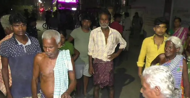 ଅଜଣା ଗାଡ଼ି ଧକ୍କାରେ ଯୁବକଙ୍କର ମୃତ୍ୟୁ: କ୍ଷତିପୂରଣ ଦିଆଯିବା ନେଇ ପ୍ରତିଶ୍ରୁତି ମିଳିବା ପରେ ହଟିଲା ରାସ୍ତାରୋକ