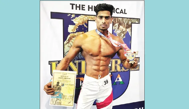 ସୁନୀଲଙ୍କୁ ମିଷ୍ଟର୍‌ ୟୁନିଭର୍ସ ସ୍ବର୍ଣ୍ଣ