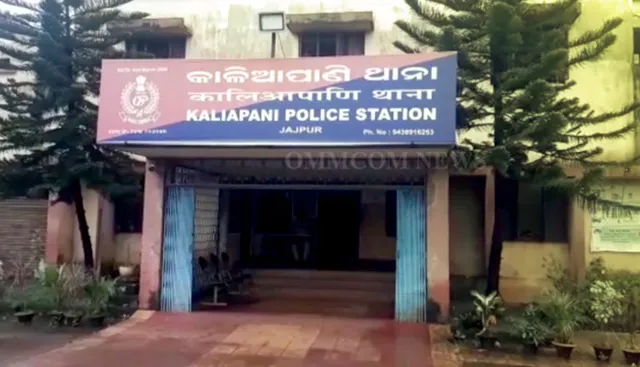 ମାଂସ ଚାଲାଣକୁ ନେଇ ଉତ୍ତେଜନା, ବ୍ୟବସାୟୀ ଚମ୍ପଟ