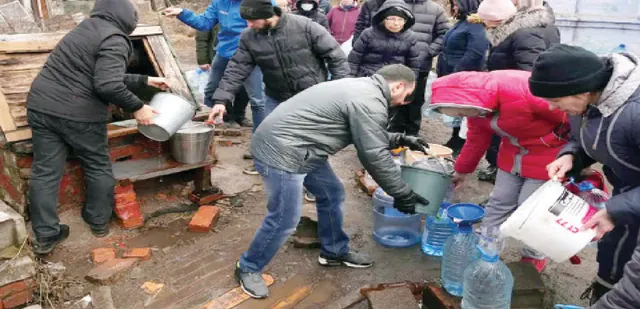 ମାରିୟୁପୋଲ୍‌ରେ ୧.୬୦ ଲକ୍ଷ ଲୋକ ଫସିଛନ୍ତି: ବୁସାରେ ଲୁଟ୍‌ପାଟ, କର୍ଫ୍ୟୁ, ୪ ସହରରେ ତୈଳ ଭଣ୍ଡାର ଧ୍ବଂସ