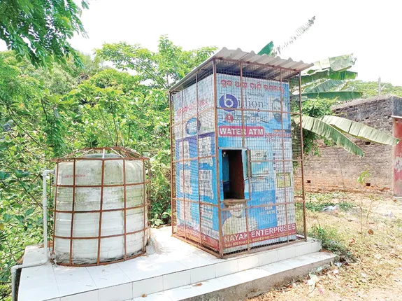 ‘ୱାଟର ଏଟିଏମ’ରୁ ଝରୁନି ପାଣି, ଲକ୍ଷଲକ୍ଷ ଟଙ୍କା ପାଣିରେ