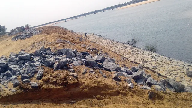 ପୁନ୍ଦାଳ ଡିଭିଜନରେ ଗୁପ୍ତ ଟେଣ୍ଡର୍‌ ଦୁର୍ନୀତି, ପିଁପୁରରେ ନିମ୍ନମାନର ପଥର ପ୍ୟାକିଙ୍ଗ୍‌