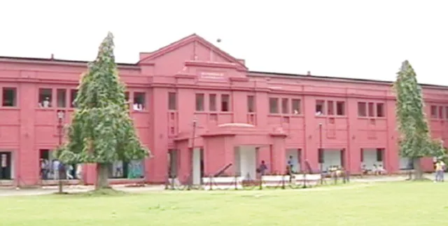 ଅଣଶିକ୍ଷା କାର୍ଯ୍ୟରେ ରେଭେନ୍ସା ଅଧ୍ୟାପକ: ପ୍ରଭାବିତ ହେଉଛି ଶିକ୍ଷାଦାନ, ଗବେଷଣା ଓ ପ୍ରକାଶନ