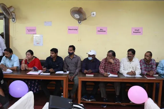 କୋଇଡ଼ା ବ୍ଲକ କାର୍ଯ୍ୟାଳୟ ପରିସରରେ ଯୁଗ୍ମ ଜନ ଶୁଣାଣି