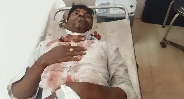 କଳା ମୁଖାପିନ୍ଧା ଦୁର୍ବୃତ୍ତଙ୍କ ଶିକ୍ଷକଙ୍କ ଉପରେ ମରଣାତ୍ମକ ଆକ୍ରମଣ