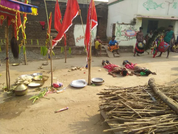 ପାଣିଦଣ୍ଡ: କାଶୀ-କପିଳାସବାସୀ ହେ...। (ଫଟୋ: ମହେନ୍ଦ୍ର, ବୀରମହାରାଜପୁର)