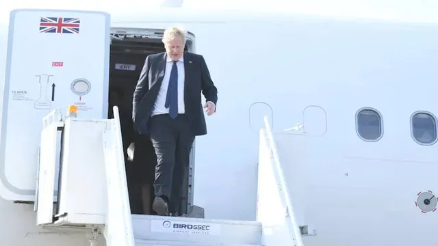 ଦୁଇଦିନିଆ ଭାରତ ଗସ୍ତରେ ଆସି ଅହମଦାବାଦରେ ପହଞ୍ଚିଲେ ବ୍ରିଟସ୍‌ ପ୍ରଧାନମନ୍ତ୍ରୀ ବୋରିସ୍‌ ଜନ୍‌ସନ୍‌