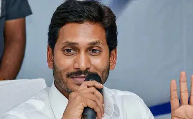 ବିଧାୟକମାନଙ୍କୁ ଚେତାବନୀ ଦେଲେ ଜଗନ, ସ୍କୋରକାର୍ଡ଼ ଗଡବଡ ହେଲେ ଟିକେଟ କଟିବ