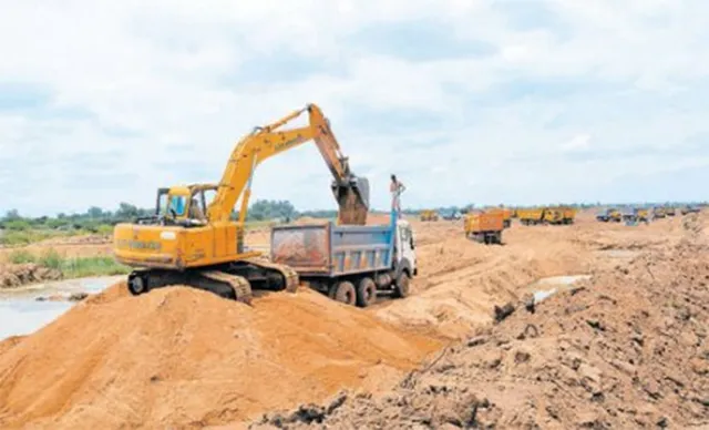 ଅନୁକମ୍ପା ଦେଖାଇ ଫସିଲେ