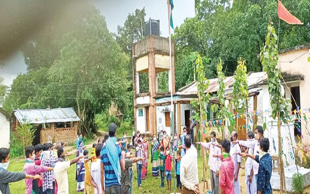 ମୁହଁରେ ଜାତୀୟ ସଙ୍ଗୀତ, ତଣ୍ଟିରେ ଶୋଷ! ଦେବଗଡ଼ ଜିଲ୍ଲାର ନିଆରା ଗ୍ରାମ କୀର୍ତ୍ତନପାଲି