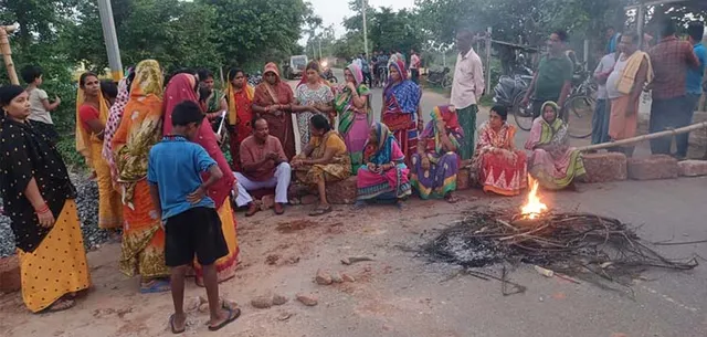 ସରକାରୀ ଜମି ଜବରଦଖଲକୁ ନେଇ ଉତ୍ତେଜନା