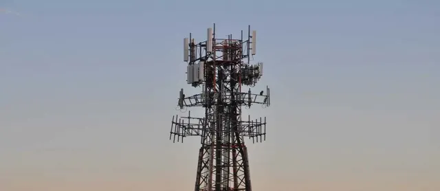 ‌ଫୋନସେବା ପାଇଁ ୧୧ କିଲୋମିଟର ଯାଉଛନ୍ତି ହାତୀମୁଣ୍ଡା ଗ୍ରାମବାସୀ