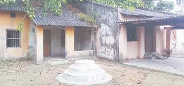 ପିଅନ ହାତରେ ଡ୍ରେନେଜ୍‌ ବିଭାଗ କାର୍ଯ୍ୟାଳୟ!