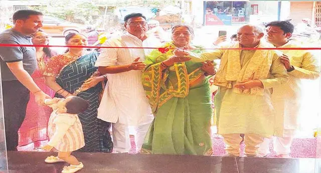 ଉଦ୍‌ଘାଟନ ହେଲା ମାନ୍ୟବର ଓ ମୋହେର ଡ୍ରେସ୍‌ ସୋ’ରୁମ୍‌