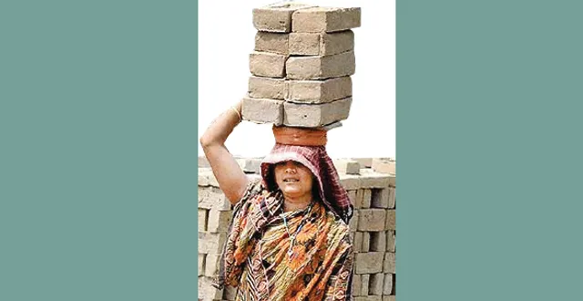 ଆଜି ଶ୍ରମିକ ଦିବସ: ଅନିଶ୍ଚିତ ରୋଜଗାର, ମିଳୁନି ସର୍ବନିମ୍ନ ସୁବିଧା