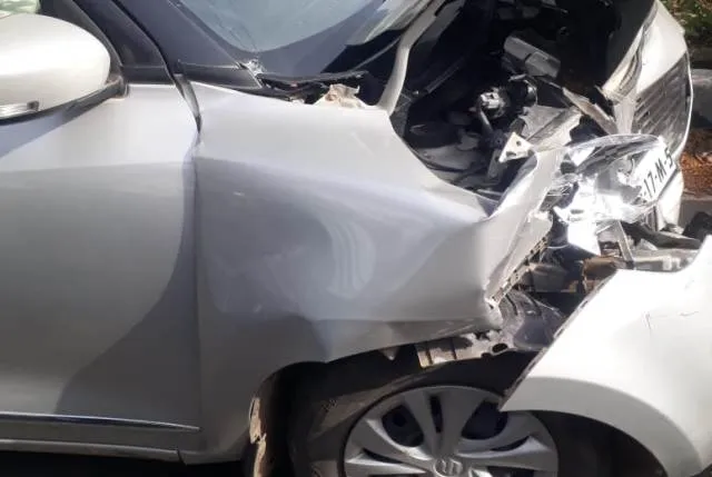 ମାଟ୍ରିକ୍‌ ପରୀକ୍ଷା ଖାତା ମୂଲ୍ୟାୟନ ପାଇଁ ଯାଉଥିବା କାର୍‌ ଦୁର୍ଘଟଣାଗ୍ରସ୍ତ, ମୃତ୍ୟୁ ମୁଖରୁ ଅଳ୍ପକେ ବର୍ତ୍ତିଲେ ୪ ଶିକ୍ଷକ