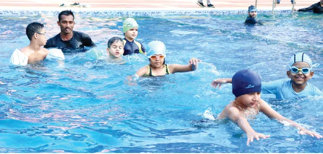 ଖରାଛୁଟିରେ ମାମୁଘର ବୁଲା ଏବେ ଇତିହାସ