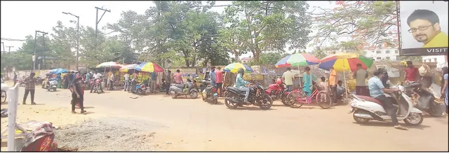 ଗଣେଶ ମଣ୍ଡପ ହାଟ ଉଚ୍ଛେଦ ପ୍ରସଙ୍ଗ: ପେଟ ଚିନ୍ତାରେ ବ୍ୟବସାୟୀ