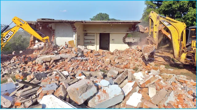 ଚନ୍ଦ୍ରଶେଖରପୁର ଅଞ୍ଚଳରୁ ଜବରଦଖଲ ଉଚ୍ଛେଦ