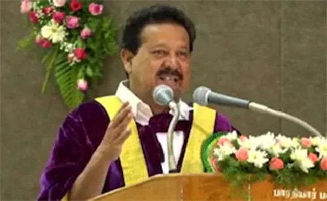 ଉଚ୍ଚଶିକ୍ଷା ମନ୍ତ୍ରୀଙ୍କ ବିବାଦୀୟ ମନ୍ତବ୍ୟ: “ଗୁପଚୁପ ବିକାଳୀମାନେ ହିନ୍ଦୀ କହନ୍ତି....”