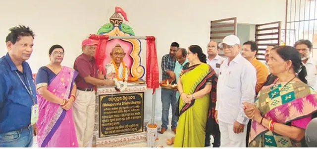 କଲେଜରେ ଶିଶୁ ଅନନ୍ତଙ୍କ ପ୍ରତିମୂର୍ତ୍ତି ପ୍ରତିଷ୍ଠା