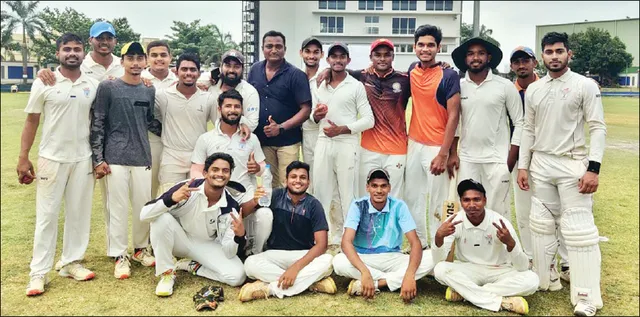 ପୂର୍ବାଞ୍ଚଳ ଅନ୍ତଃବିଶ୍ବବିଦ୍ୟାଳୟ କ୍ରିକେଟ୍‌: କିଟ୍‌ର ହ୍ୟାଟ୍ରିକ୍‌ ବିଜୟ
