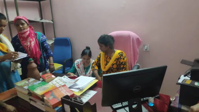 ଲାଞ୍ଚ ନେଉଥିବା ସମୟରେ ଅତିରିକ୍ତ ତହସିଲଦାର ଗିରଫ, ନଗଦ ୧. ୨୦ ଲକ୍ଷ ଟଙ୍କା ଜବତ 