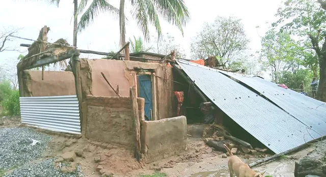 କାଳବୈଶାଖୀ: ବୀରଗୋବିନ୍ଦପୁରରେ ୨୦ରୁ ଊର୍ଦ୍ଧ୍ବ ଘରର ଛପର ଉଡ଼ିଗଲା