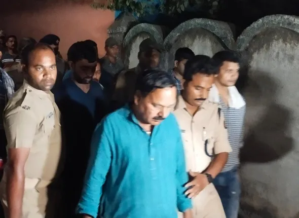 କୋର୍ଟରେ ହାଜର ହେବା ପ‌ରେ ଜେଲ ଗଲେ ଦେବଗଡ ବିଧାୟକ, ୨ ସହଯୋଗୀ